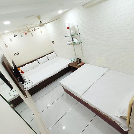 Hotel S Tower Ujjain Bagian luar foto