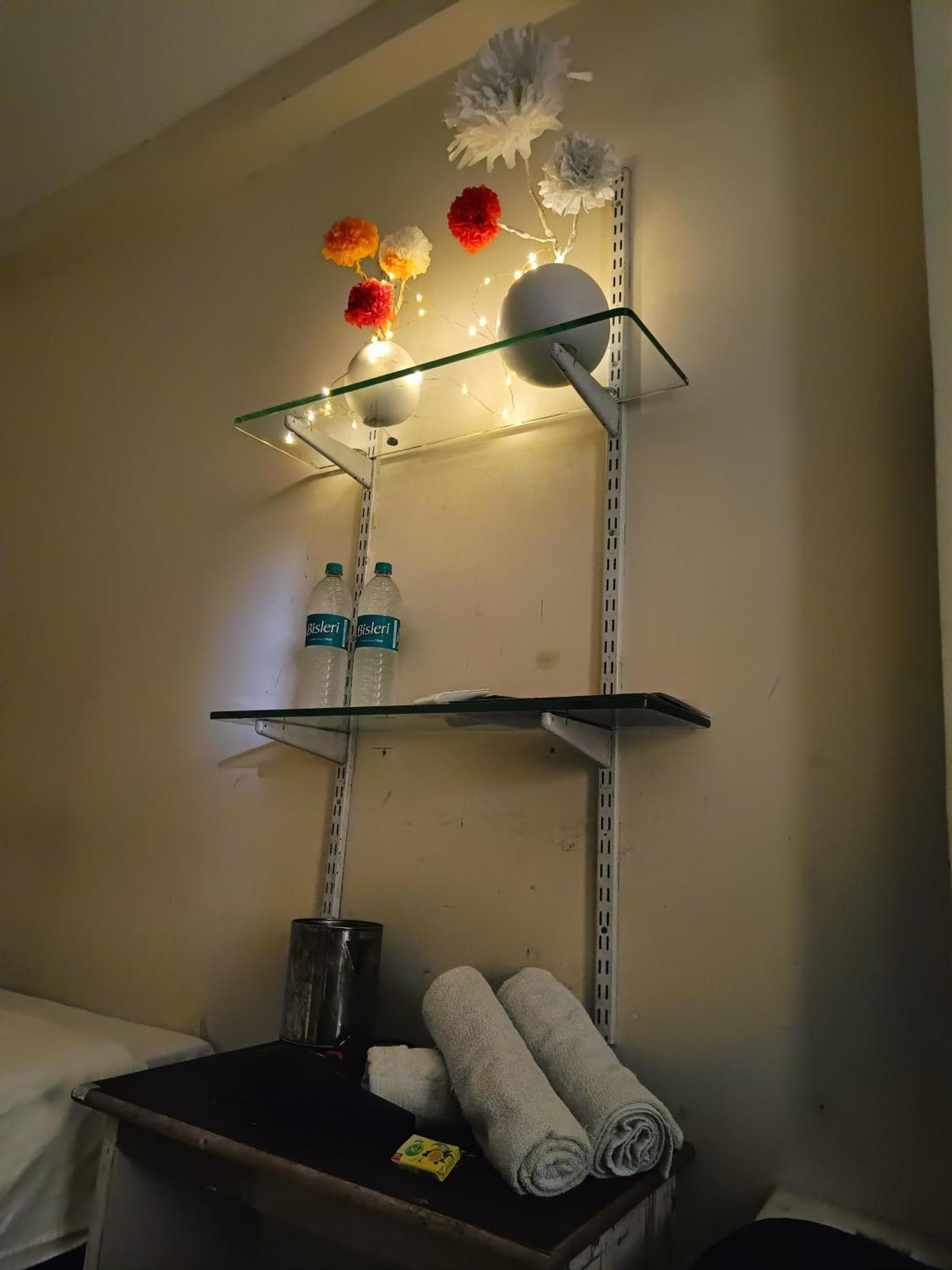 Hotel S Tower Ujjain Bagian luar foto